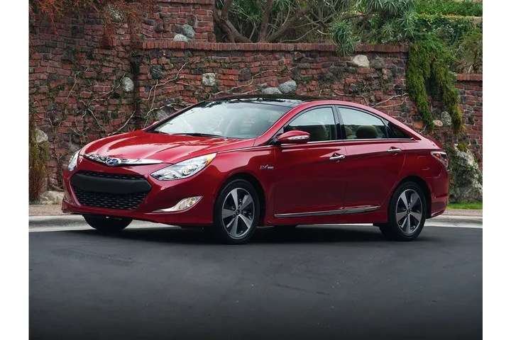$2990 : Hyundai SONATA Hybrid 2013 L image 1