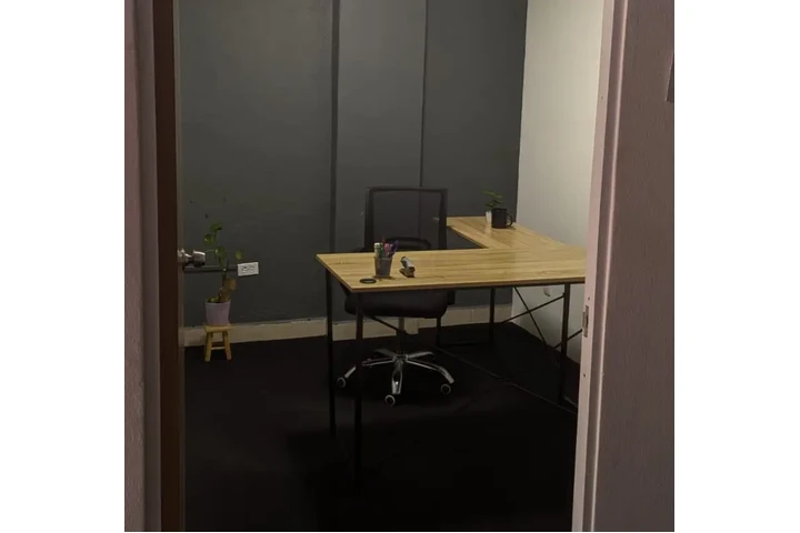 $7540 : Oficinas Ejecutivas con Sala image 3