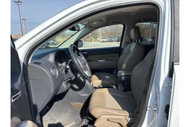 $10998 : Jeep Compass 2017 Latitude 4 image 5