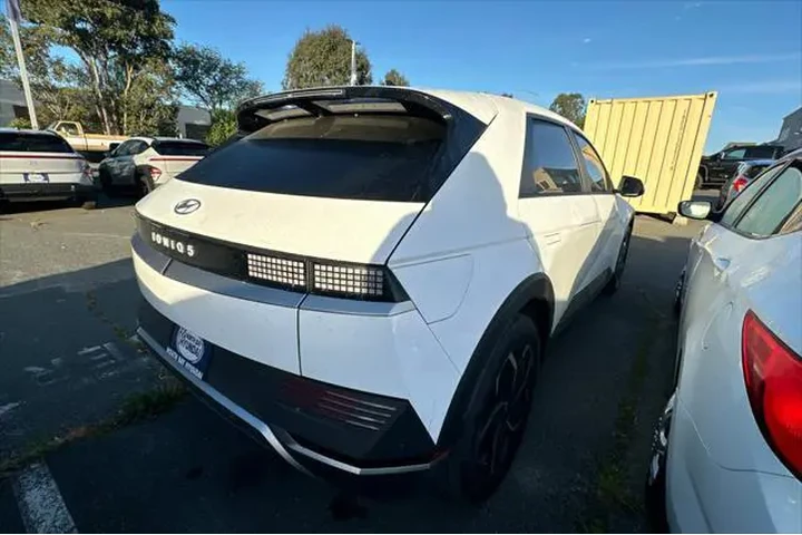 $24990 : Hyundai IONIQ 5 2024 SEL 4dr image 5