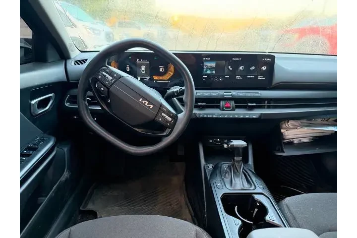 $19900 : Kia K4 2025 LXS 4dr Sedan image 6