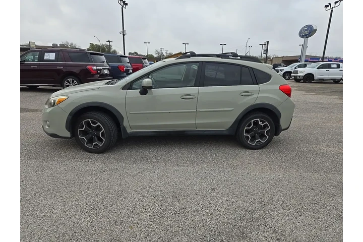 $12983 : Subaru XV Crosstrek 2013 AWD image 2