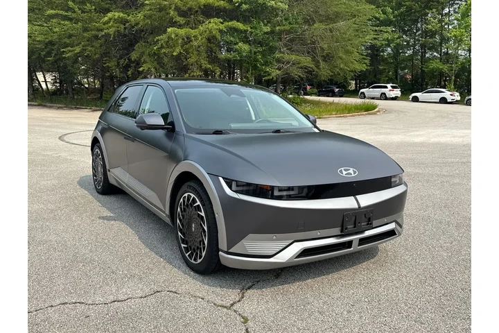 $28160 : Hyundai IONIQ 5 2023 AWD Lim image 3