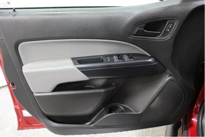 $18982 : Chevrolet Colorado 2021 4x2 image 6