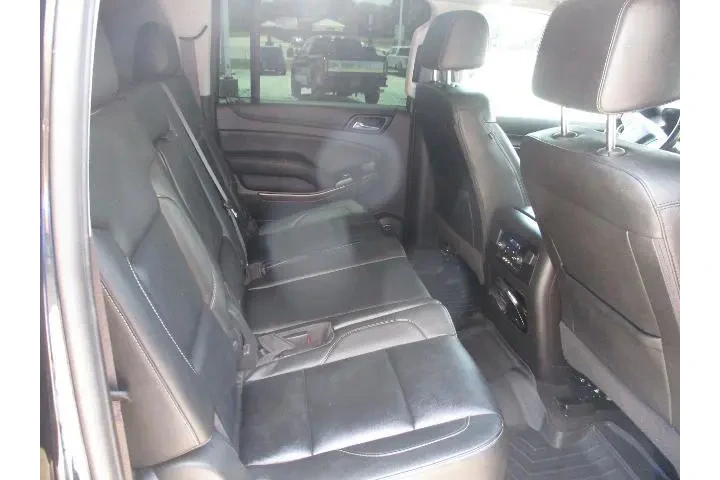 $13994 : Chevrolet Suburban 2016 4x2 image 9