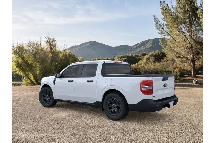 $32834 : Ford Maverick 2025 XLT 4dr S image 4