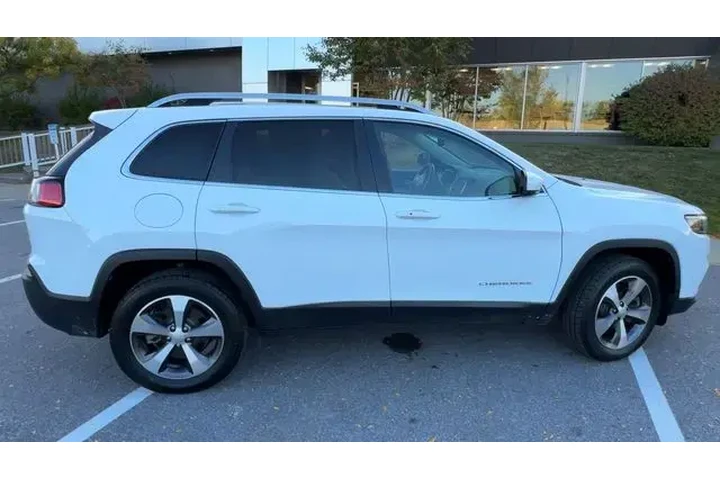 $23000 : Jeep Cherokee 2021 4x4 Limit image 9