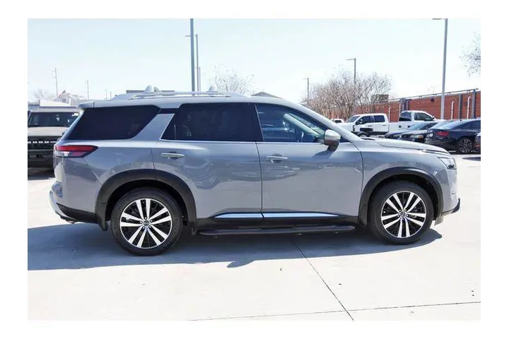 $32999 : Nissan Pathfinder 2023 AWD P image 5