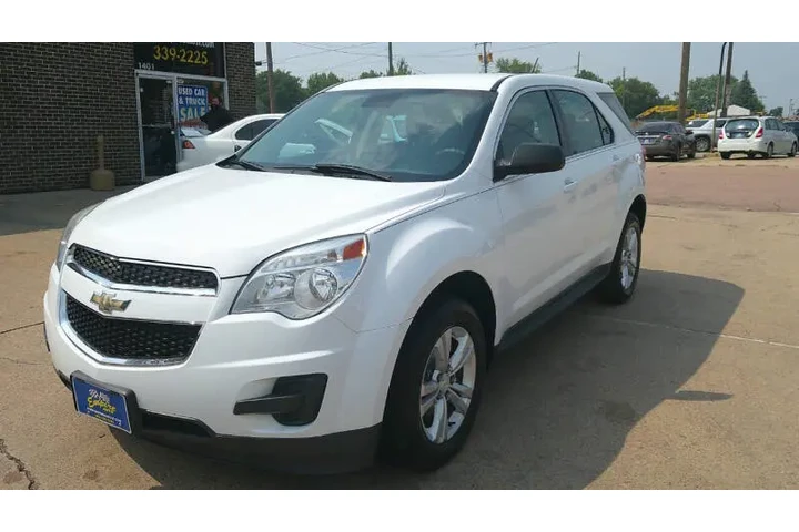 $8599 : 2014 Equinox LS image 3