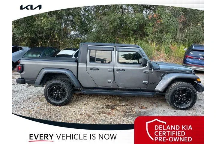$29230 : Jeep Gladiator 2021 4x4 Will image 7