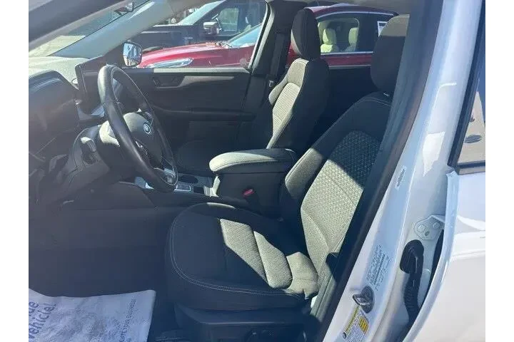 $20389 : Ford Escape 2024 AWD Active image 10