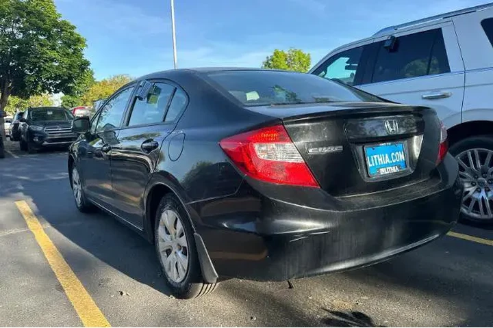 $10995 : Honda Civic 2012 LX 4dr Seda image 6