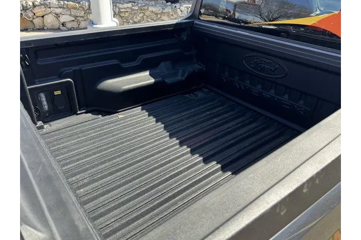 $26883 : Ford Maverick 2024 AWD XLT 4 image 8