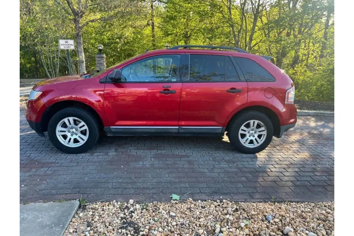 $3299 : 2010 Edge SE image 2