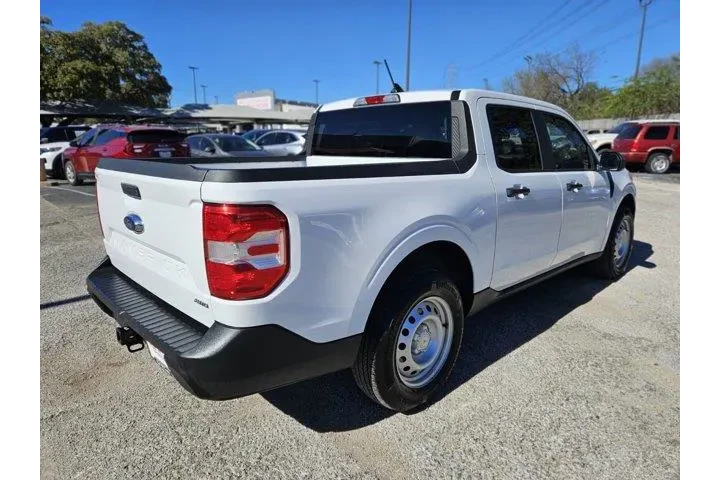 $24500 : Ford Maverick 2023 AWD XL 4d image 3