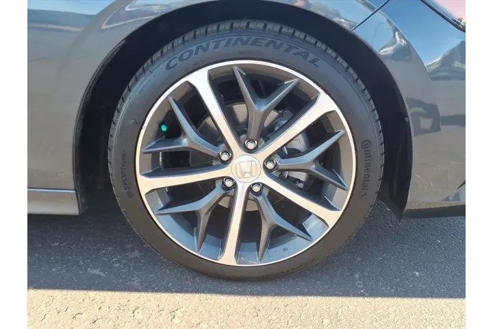 $25477 : Honda Civic 2022 Touring 4dr image 9