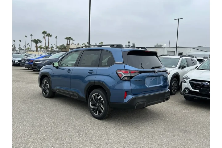$35994 : Subaru Forester 2025 AWD Lim image 3