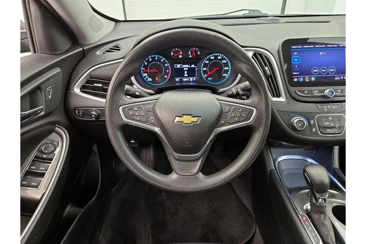$17998 : Chevrolet Malibu 2022 LS Fle image 10