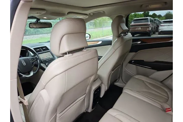 $19990 : Lincoln MKC 2019 Select 4dr image 9