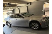 2016 CHRYSLER 300 en San Bernardino