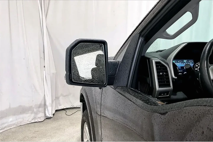 $25092 : Ford F-150 2019 4x4 Lariat 4 image 10