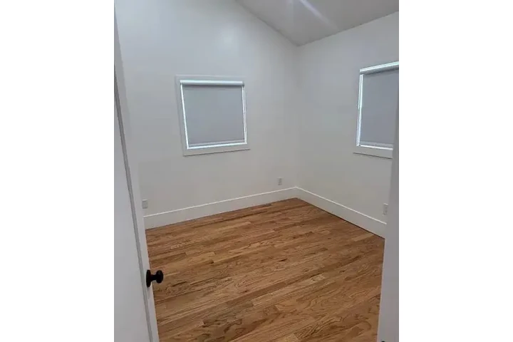 $1100 : Vivienda disponible zona centr image 5