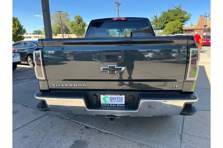 2018 Silverado 1500 LT Crew C image 6