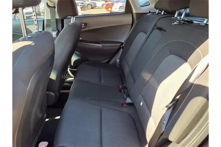 $19295 : Hyundai KONA 2023 SEL 4dr Cr image 9