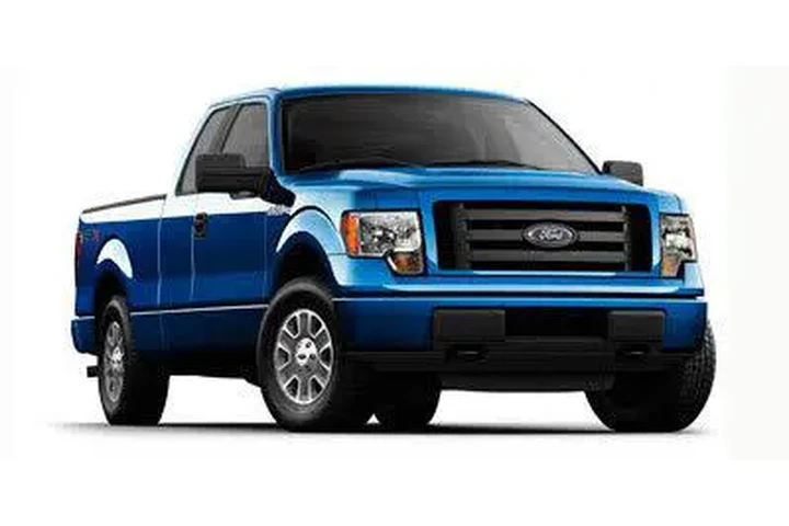 $13999 : Ford F-150 2012 4x4 XLT 4dr image 1