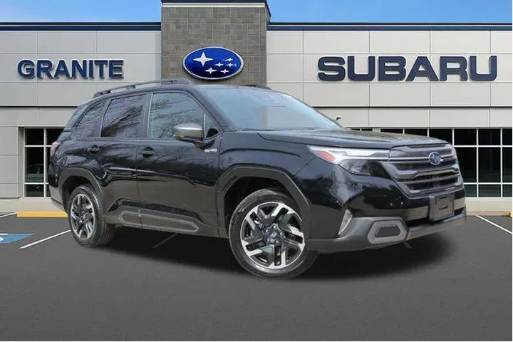 $38791 : Subaru Forester 2025 AWD Lim image 4