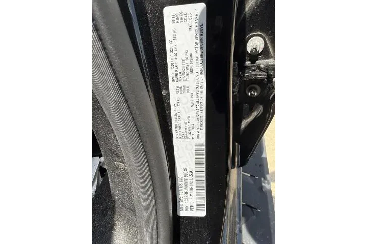 $34983 : Ram 1500 2022 4x4 Laramie 4d image 9