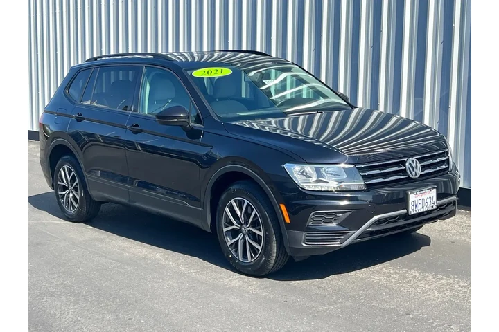 $17494 : Volkswagen Tiguan 2021 S 4dr image 8