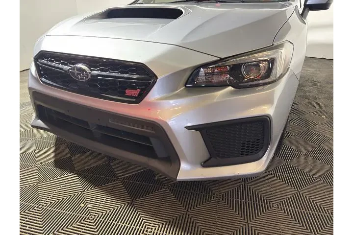$25995 : Subaru WRX 2019 AWD STI 4dr image 2