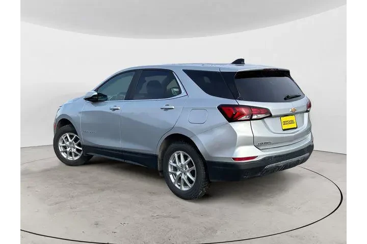 $21888 : Chevrolet Equinox 2022 4x4 L image 3