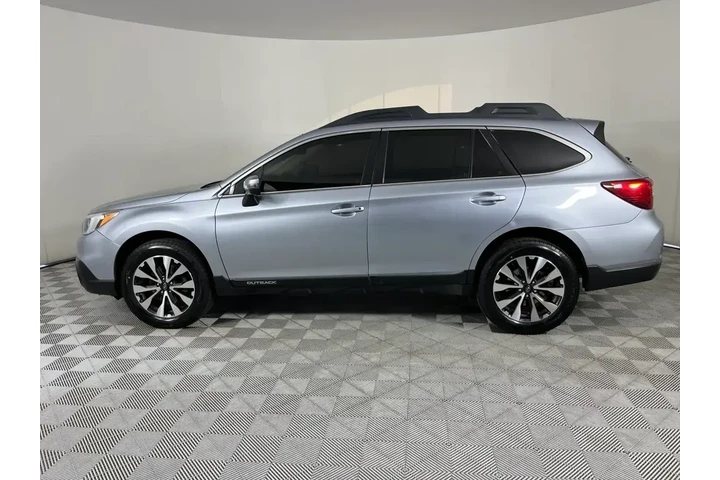 $12498 : Subaru Outback 2017 AWD 3.6R image 4