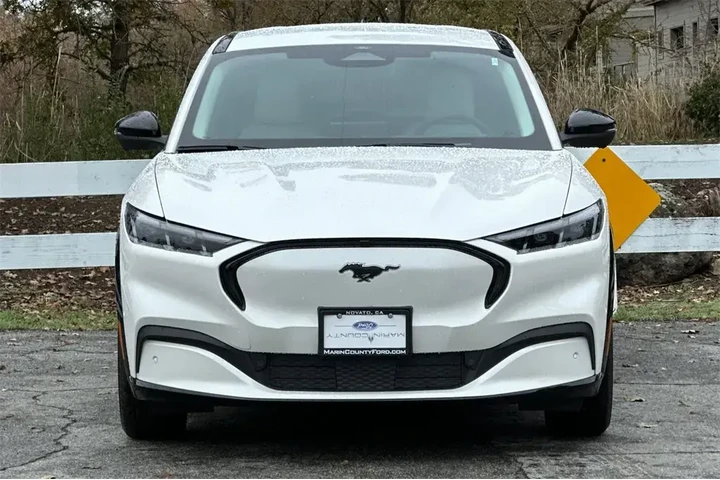 $36791 : Ford Mustang Mach-E 2024 AWD image 9