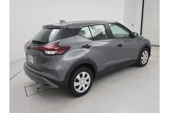 $17998 : Nissan Kicks 2023 S 4dr Cros image 5