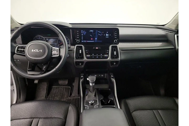 $29998 : Kia Sorento 2023 S 4dr SUV image 9