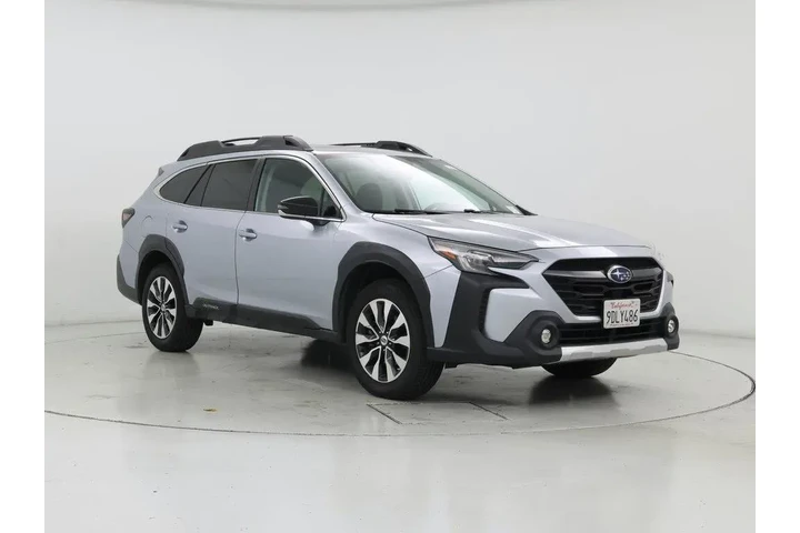 $26998 : Subaru Outback 2023 AWD Limi image 1