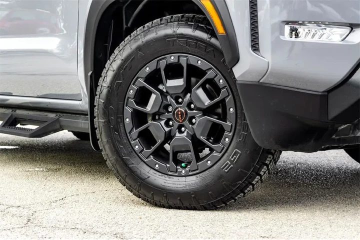 $29872 : Nissan Frontier 2022 4x2 PRO image 2