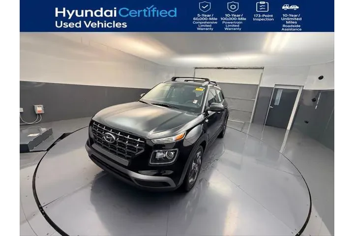 $19889 : Hyundai VENUE 2024 SEL 4dr C image 1