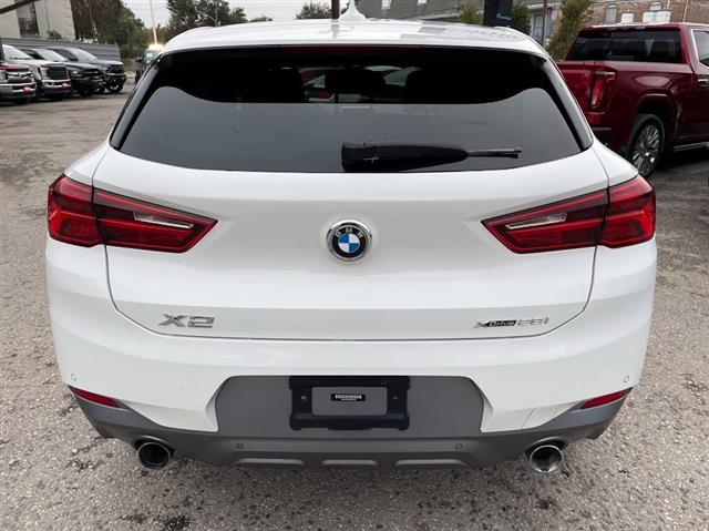 2020 BMW X2 xDrive28i Sports image 4