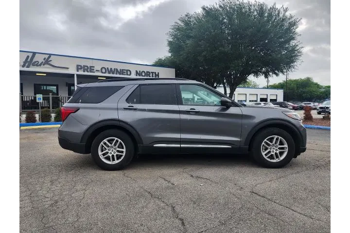 $35998 : Ford Explorer 2025 Active 4d image 2