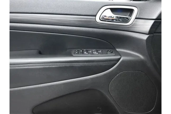 $18405 : Jeep Grand Cherokee 2019 4x2 image 8