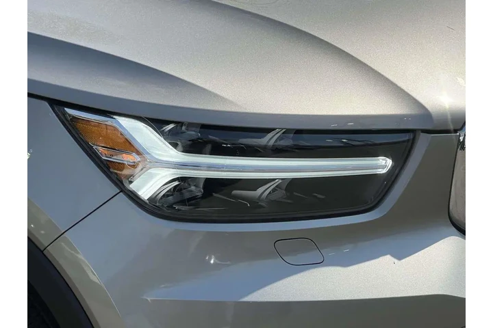 $26000 : Volvo XC40 2021 AWD T5 Inscr image 7