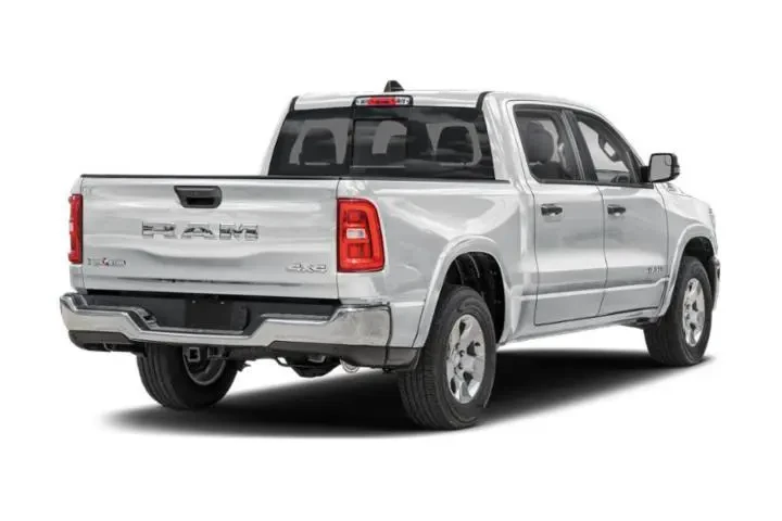 $36619 : Ram 1500 2025 4x4 Big Horn 4 image 3
