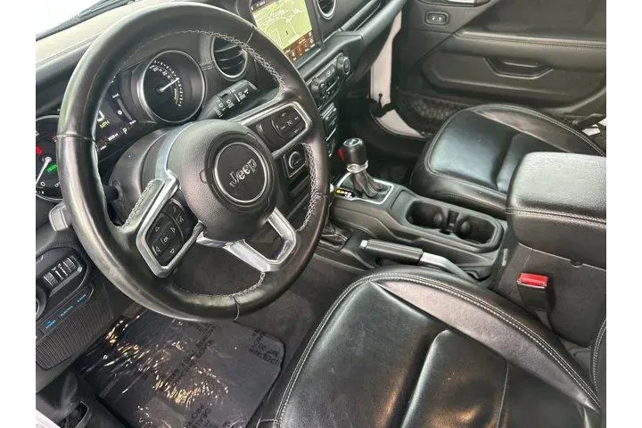 $29915 : Jeep Wrangler Unlimited 2021 image 10