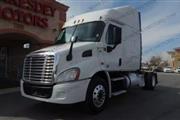 $29995 : Pre-Owned 2014 Cascadia CA113 thumbnail