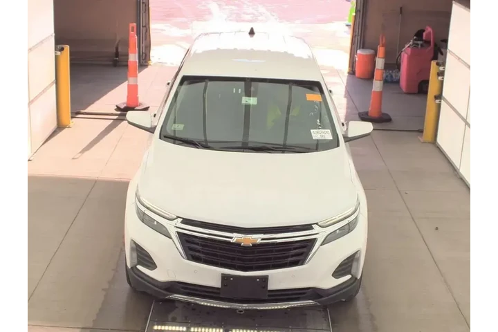 $22293 : Chevrolet Equinox 2024 4x4 L image 2