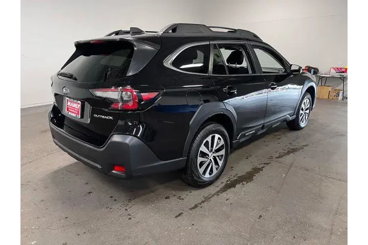 $26900 : Subaru Outback 2023 AWD Prem image 3